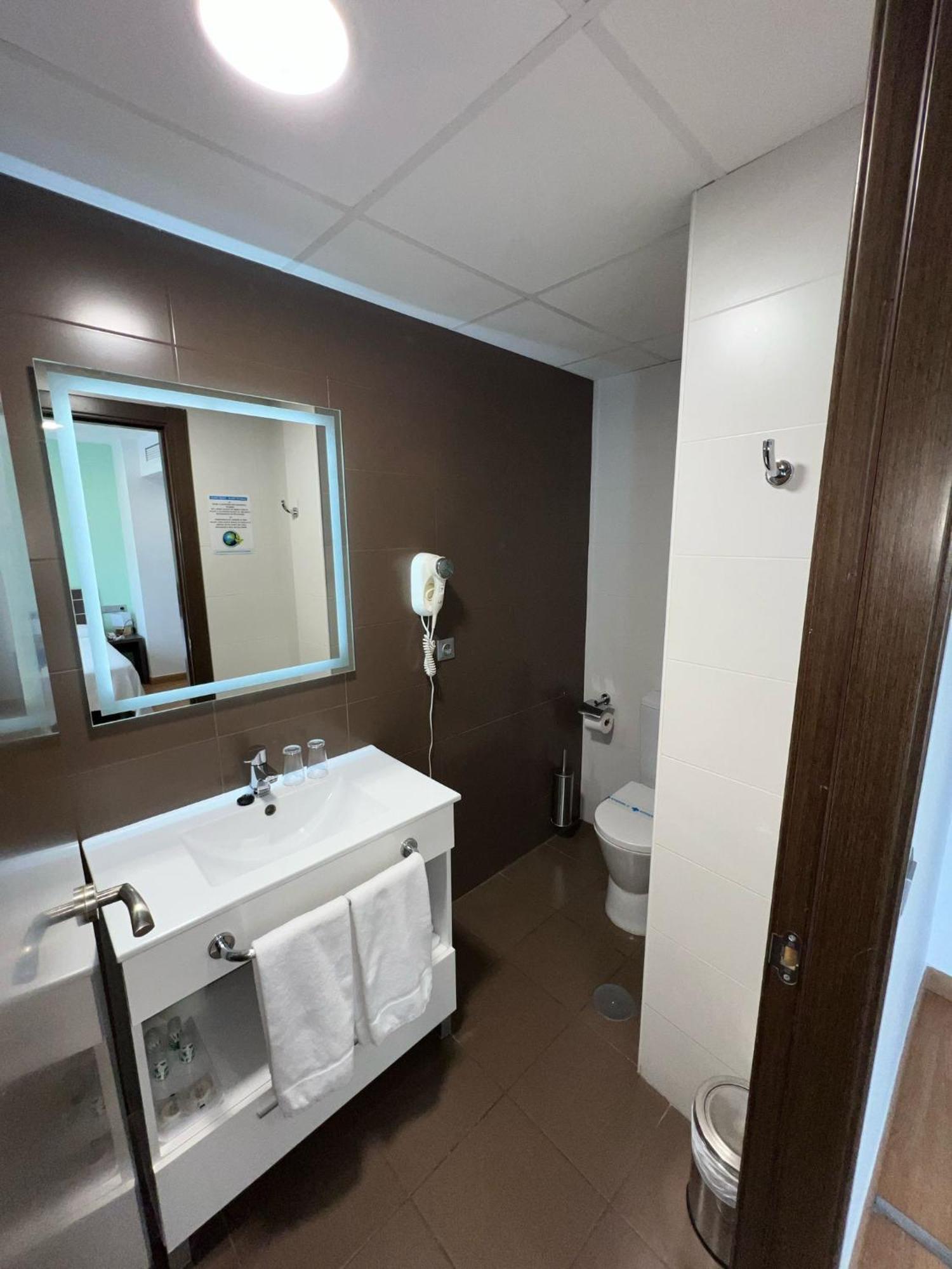 Hotel Clopy Rocamar Benidorm Luaran gambar