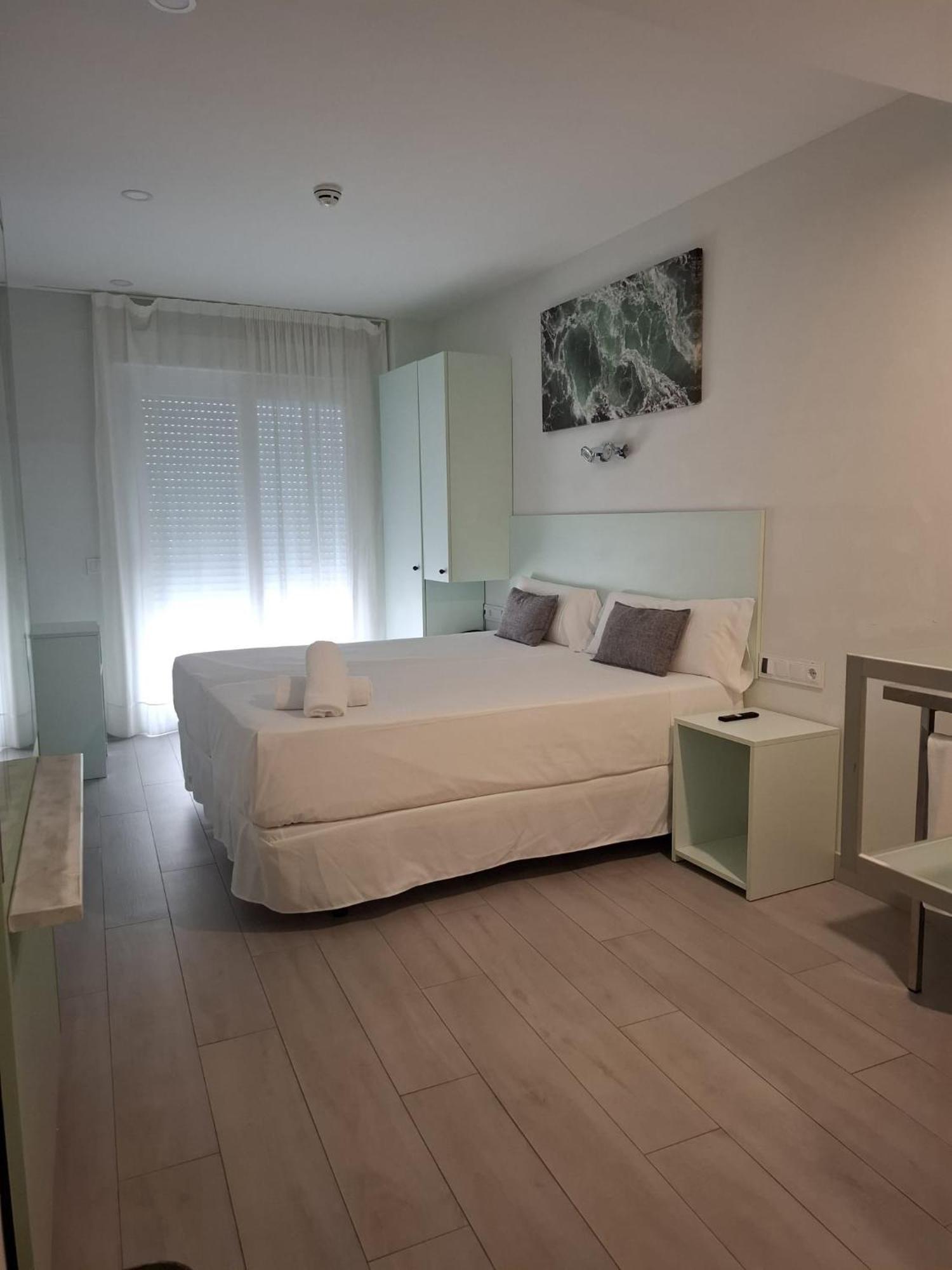 Hotel Clopy Rocamar Benidorm Luaran gambar